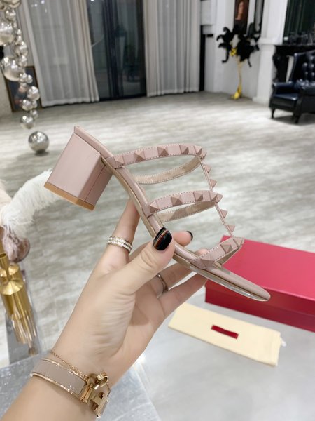 Valentino Hollow design with classic rivet block heel sandals