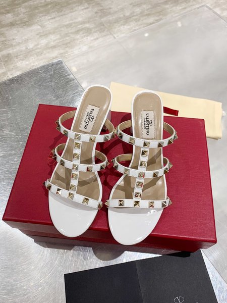 Valentino Hollow design with classic rivet block heel sandals