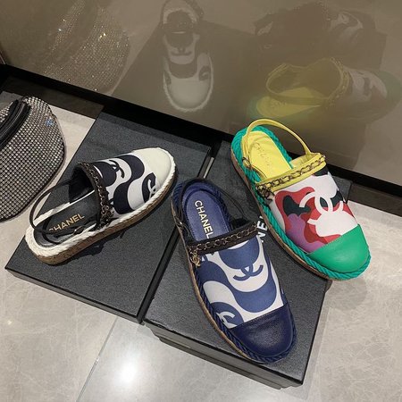 Chanel Sheepskin sandals hand-woven hemp rope metal chain