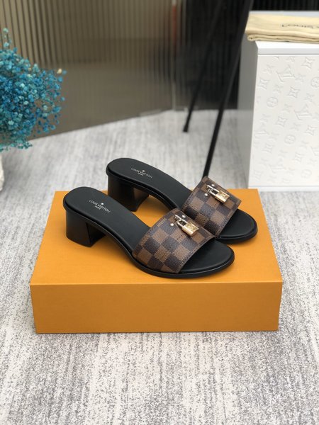 Louis Vuitton Lock It slippers Monogram metal monogram clasp