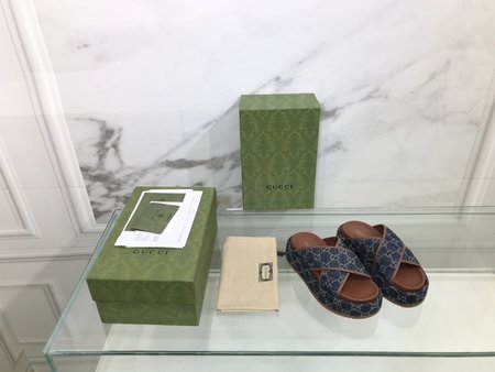 Gucci Slippers color GG cloth + inner cowhide