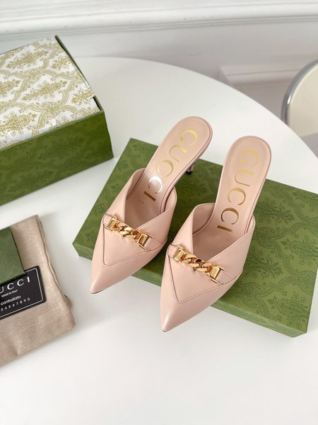 Gucci Lambskin metal chain