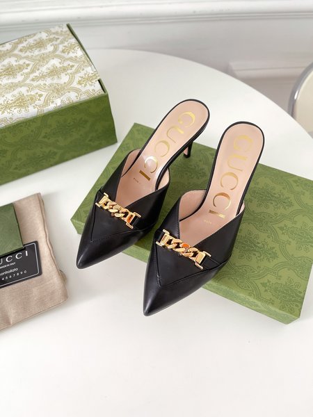 Gucci Lambskin metal chain