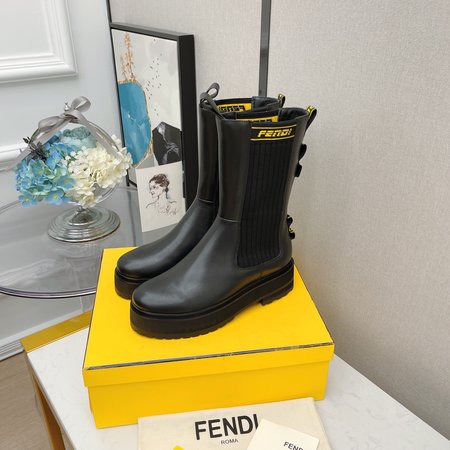 Fendi Stretch socks on both sides, short boots, lambskin, inner lambskin