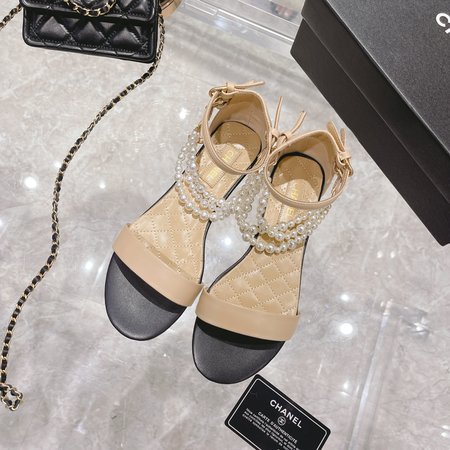 Chanel Pearl sandals