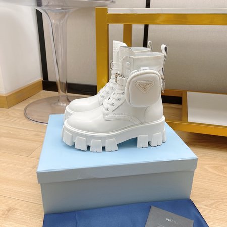 Prada Martin boots Derby boots come with a removable nylon pouch, cowhide inner heel height: 5.5cm