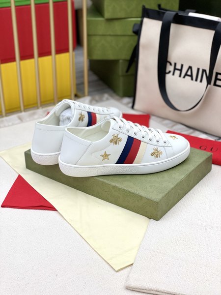 Gucci Classic bee sneakers