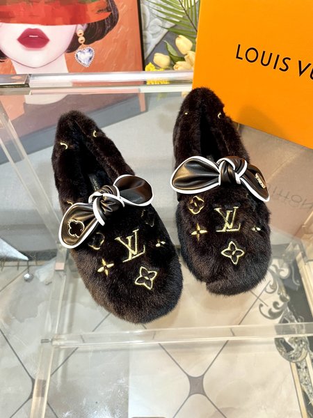 Louis Vuitton Fury mink plush shoes