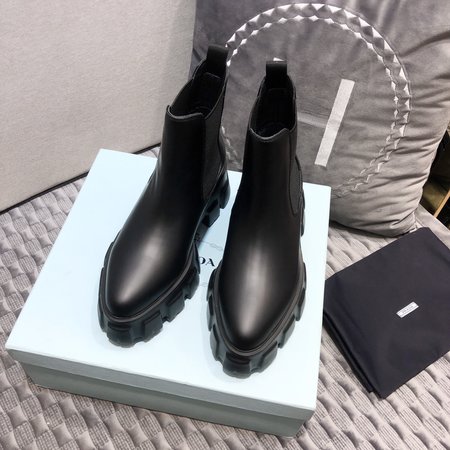 Prada Knight s Women s Boots Platform Round Toe Chelsea Short Boots Calfskin
