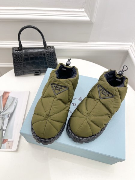 Prada down snow boots