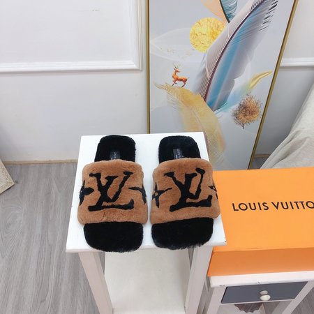 Louis Vuitton LV rex rabbit fur slippers