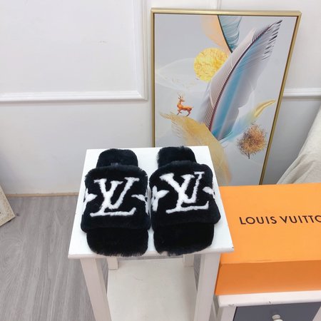 Louis Vuitton LV rex rabbit fur slippers