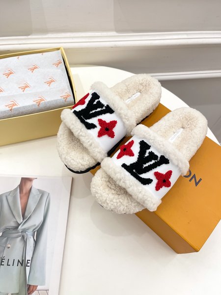Louis Vuitton LV lambswool slippers