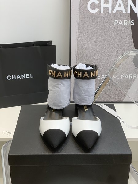 Chanel Sandals Hardware Exquisite Lambskin Leather Outsole