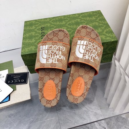 Gucci x The North Face joint sandals and slippers quality