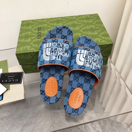 Gucci x The North Face joint sandals and slippers quality