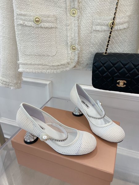Miu Miu Chain Mary Janes