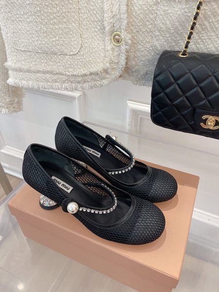 Miu Miu Chain Mary Janes