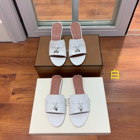 LP Slippers Cashmere Suede