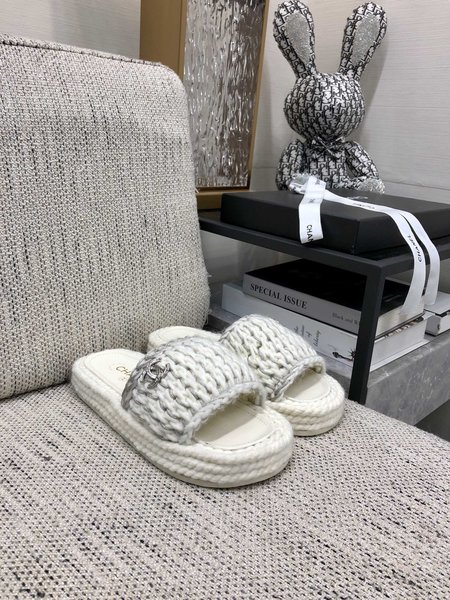 Chanel Woven slippers