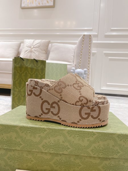 Gucci limited edition platform slippers