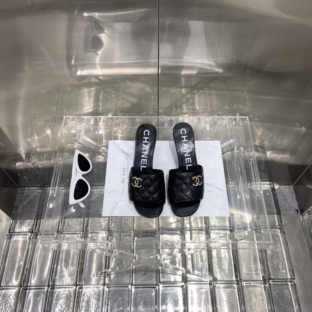 Chanel cloud embroidered slippers