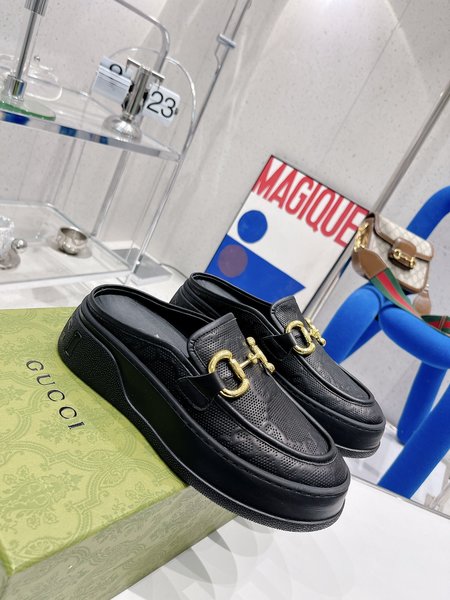 Gucci platform jacquard half slides