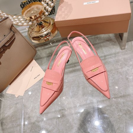 Miu Miu Vintage color matching gold coin Kitten Heels