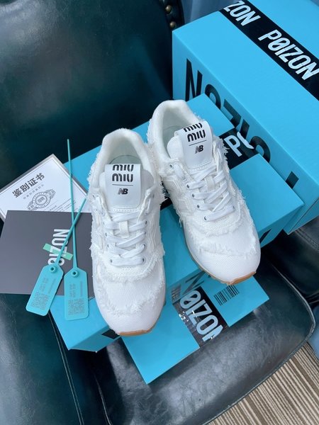 Miu Miu leather sneakers