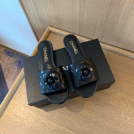 Chanel Classic camellia slipper diamond upper