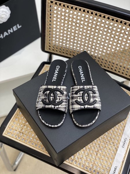 Chanel slippers