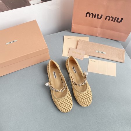 Miu Miu cutout flat shoes