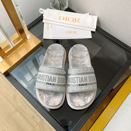 Dior Dway embroidered sandal slides