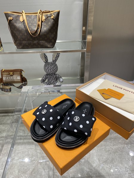 Louis Vuitton LV platform slippers