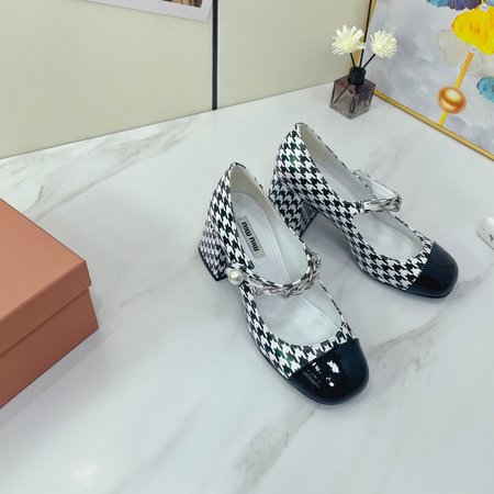 Miu Miu Two-Tone Panel Stretch Elephant Shoes