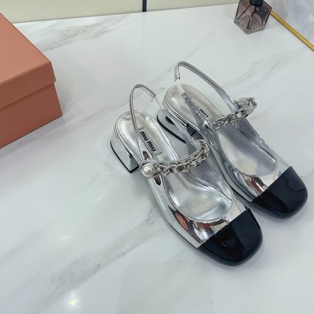 Miu Miu Two-Tone Panel Stretch Elephant Shoes