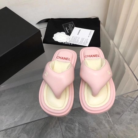 Chanel slippers beach sandals