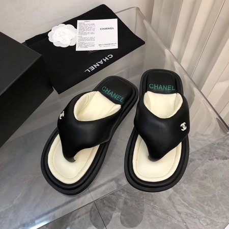 Chanel slippers beach sandals