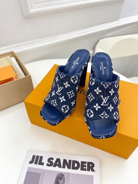 Louis Vuitton vintage slipper denim