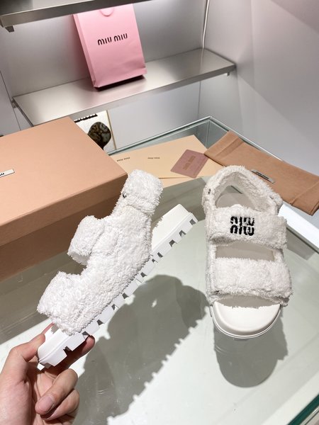 Miu Miu embroidered letter fur slippers