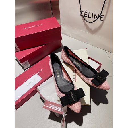 Louis Vuitton Women s pointed shoes Viva series