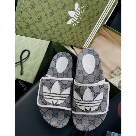 Gucci x Adidas Joint Slipper Clover Logo