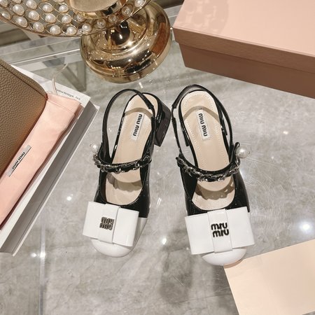 Miu Miu Square Toe Block Heel Chain Pearl Sandals