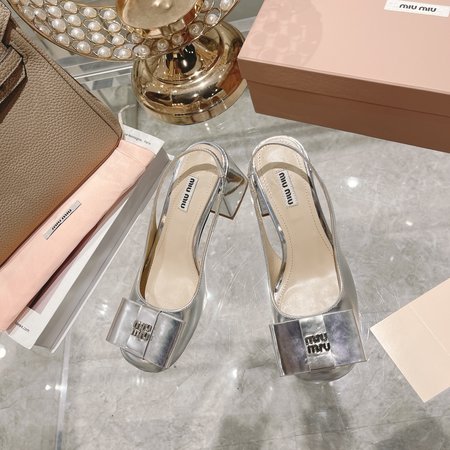 Miu Miu square toe patent leather sandals