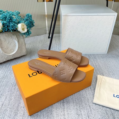 Louis Vuitton REVIVAL slippers Revival
