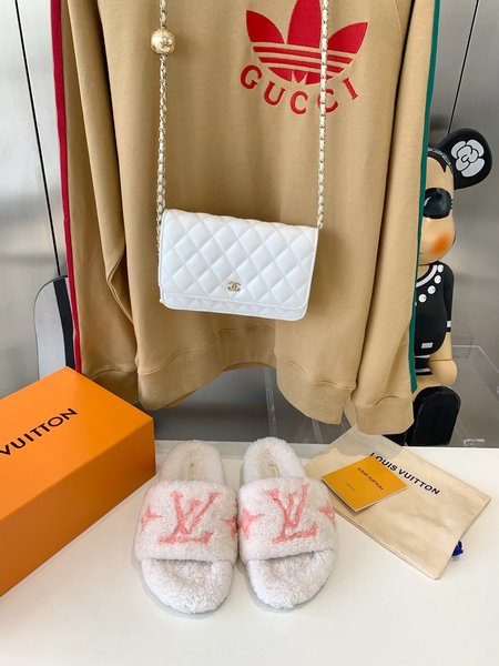 Louis Vuitton teddy fur slippers