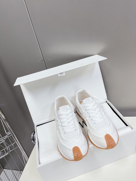 Loewe sports shoes