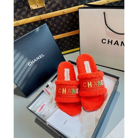 Chanel Fur slippers