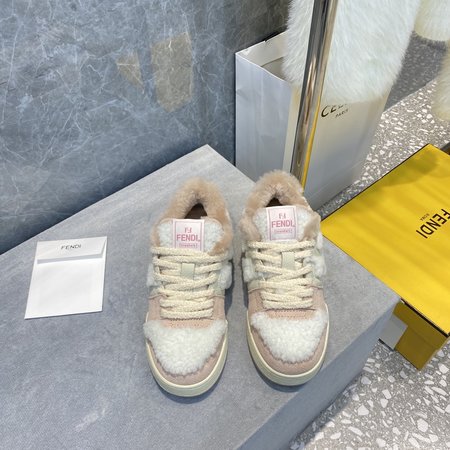 Fendi casual flat shoes