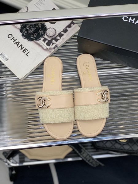 Chanel CC Buckle Leather Slippers